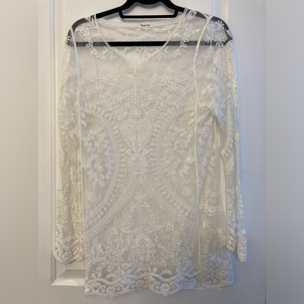 Embroidered mesh Phase One tunic (white, size S)